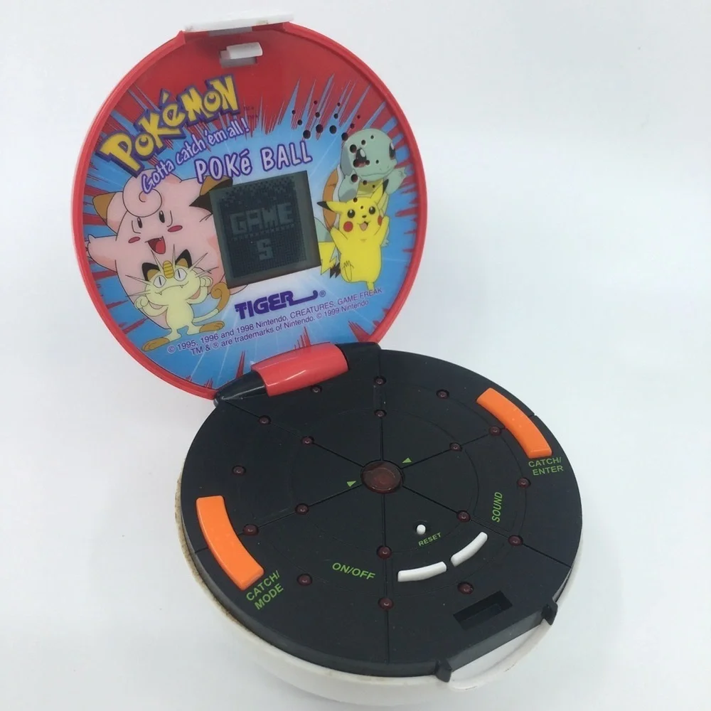 Vintage 90's Nintendo Pokémon Pokeball Game Toy by Tiger Electronics Retro
